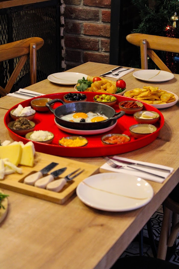 Well Breakfast & Coffee Kahvaltı